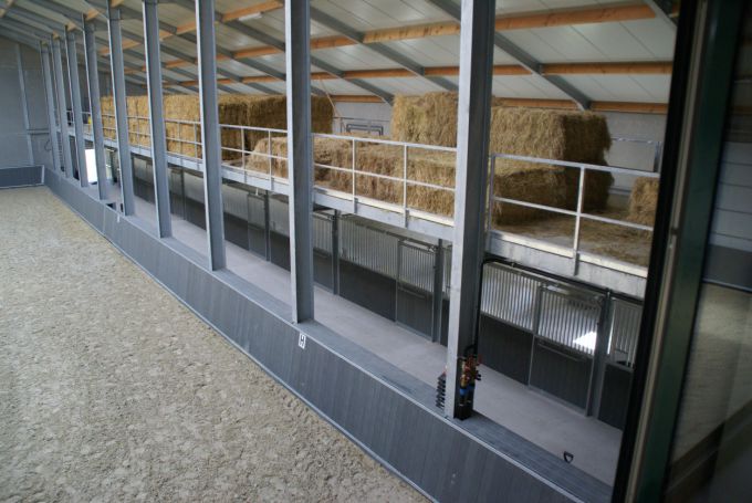 Pare-botte en planches polyéthylène Govaplast